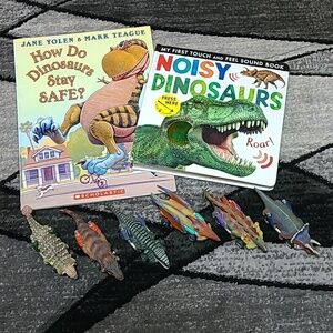 NOISY DINOSAUR 🦕 BOOK & 6 PULL-BACK DINO CARS
